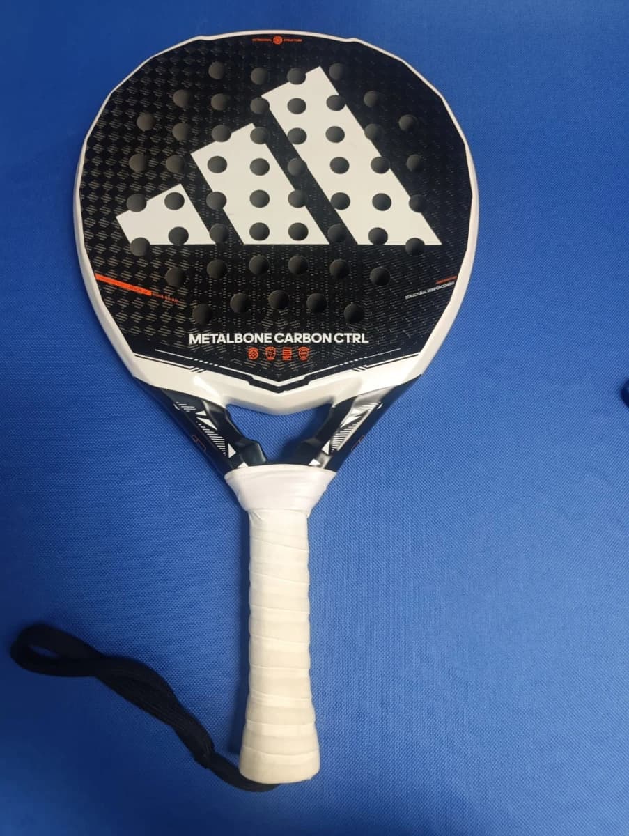 Adidas Metalbone carbon Ctrl 2026